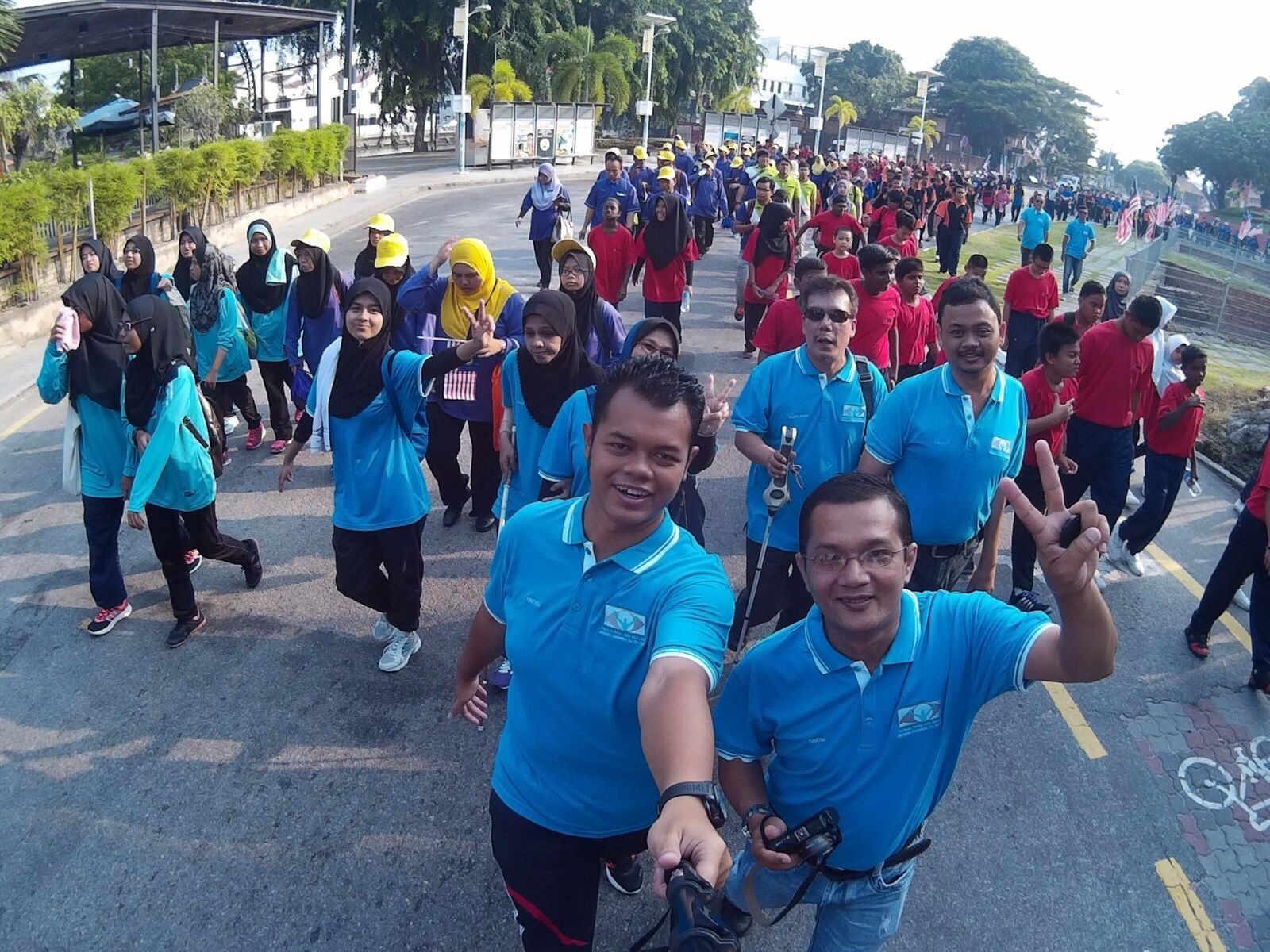 Walk for SEN more group selfie